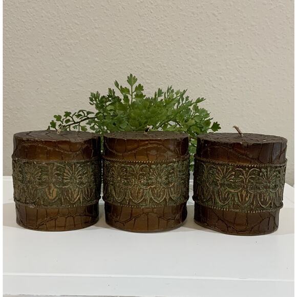 Vtg Ornate Bronze Gold Green Acanthus Leaf Snake Skin Pillar Candles Lot Of 3 - Picture 1 of 8